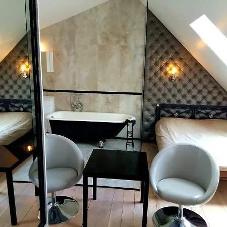 Inn Old Lviv